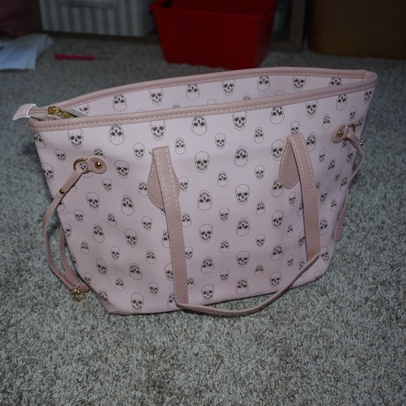 Skull Graphic Shoulder Tote Bag - Picture 6 of 7